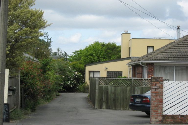 Photo of property in 2/304 Withells Road, Avonhead, Christchurch, 8042