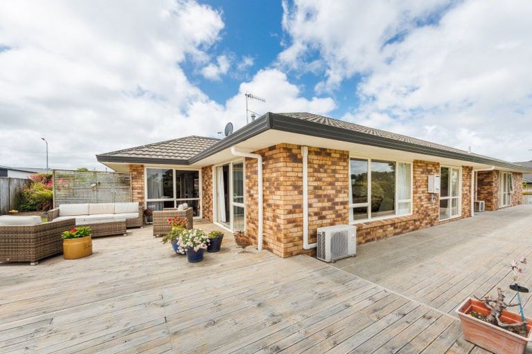 Photo of property in 30 Ursula Drive, Feilding, 4702