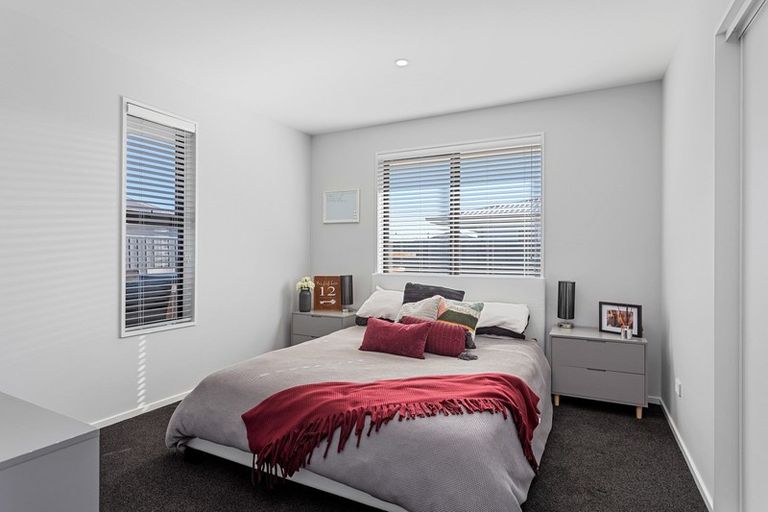 Photo of property in 12 Tutaipatu Avenue, Pegasus, 7612