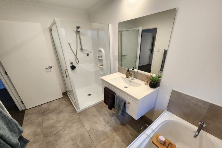 Photo of property in 12 Wingfield Road, Pokeno, 2402