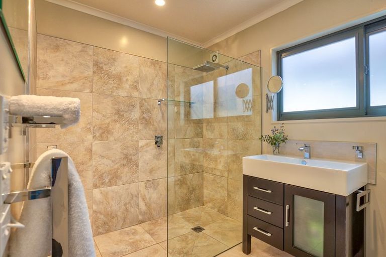 Photo of property in 85 Lagoon Avenue, Albert Town, Wanaka, 9305