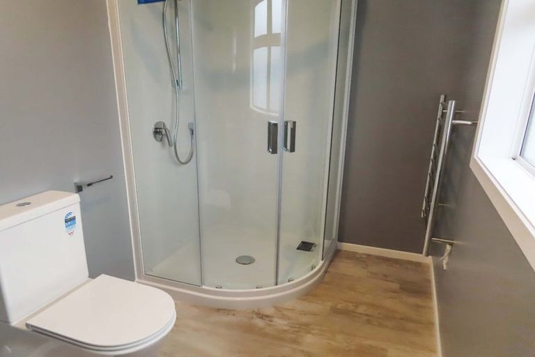 Photo of property in 2b Delaney Drive, Stokes Valley, Lower Hutt, 5019