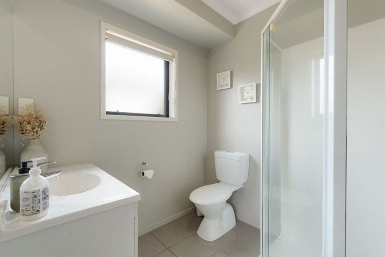 Photo of property in 4 Gina Way, Welcome Bay, Tauranga, 3112