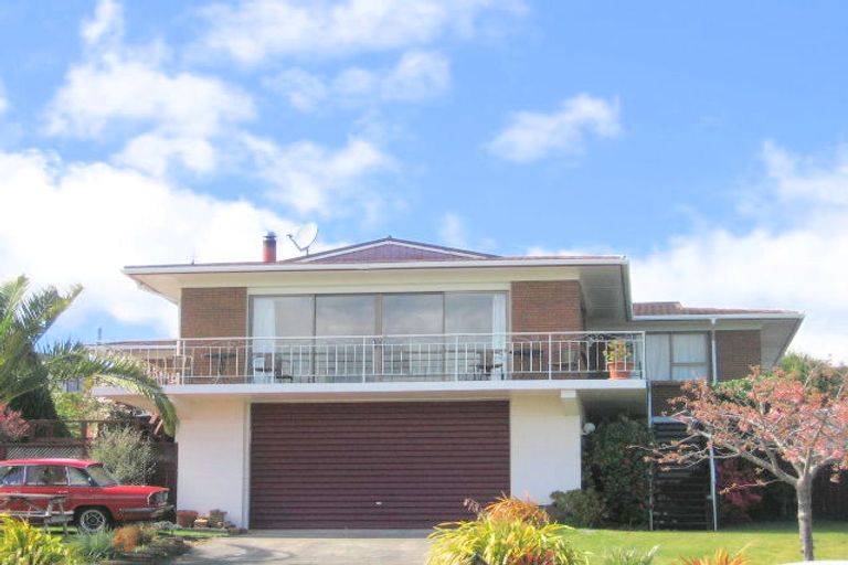 Photo of property in 8 Normand Place, Richmond Heights, Taupo, 3330