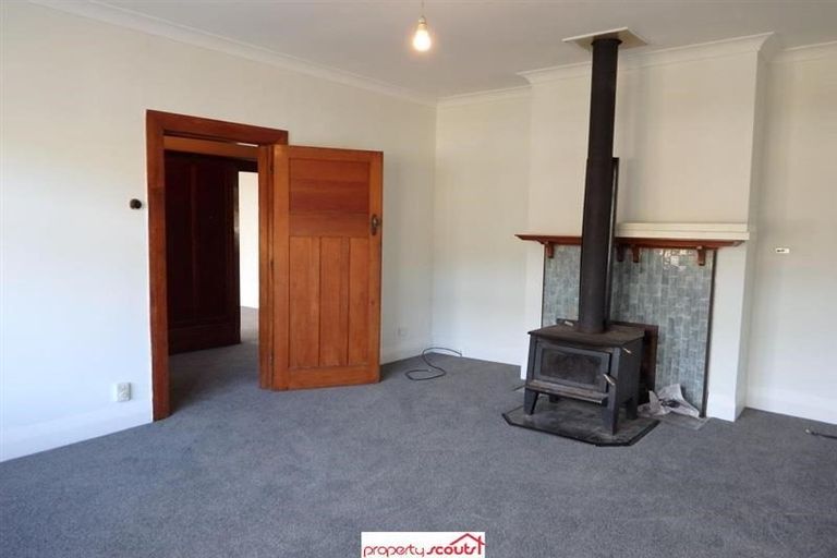 Photo of property in 1 Dickson Street, Macandrew Bay, Dunedin, 9014