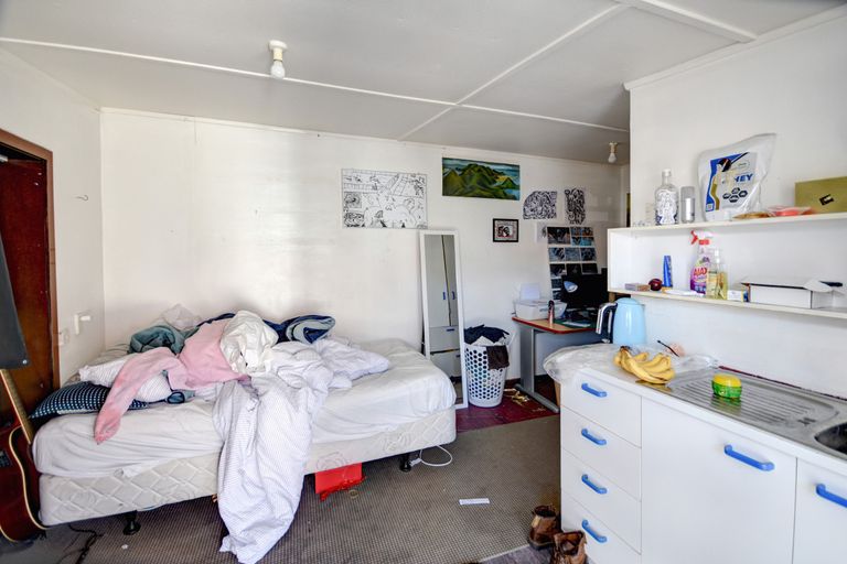 Photo of property in 651 Castle Street, North Dunedin, Dunedin, 9016