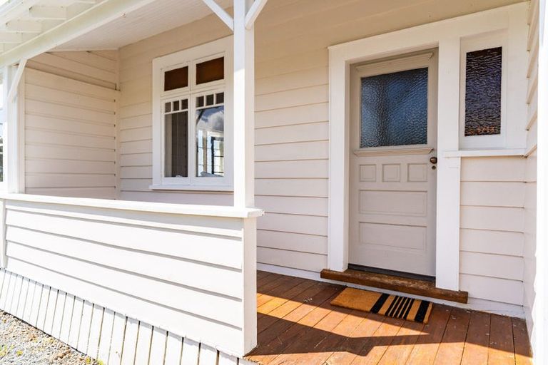 Photo of property in 1713 State Highway 12, Paparoa, 0571