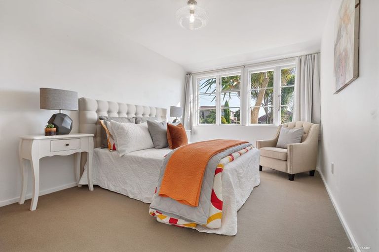 Photo of property in 20 Alamein Road, Panmure, Auckland, 1072