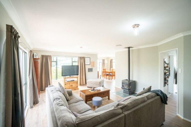 Photo of property in 45 Dalfield Place, Highbury, Palmerston North, 4412