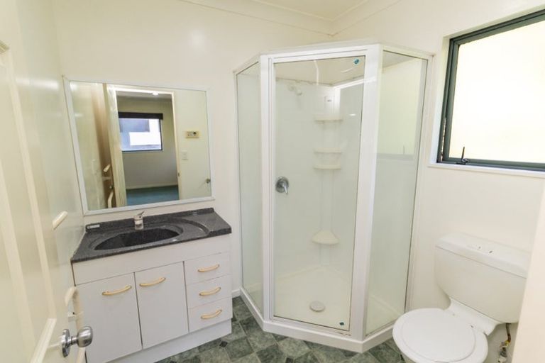 Photo of property in 43 Amesbury Drive, Churton Park, Wellington, 6037