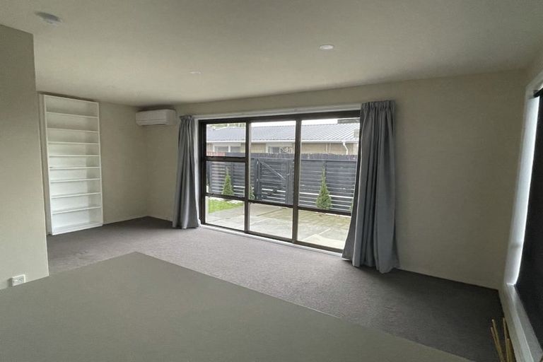 Photo of property in 1/78 Middlepark Road, Sockburn, Christchurch, 8042