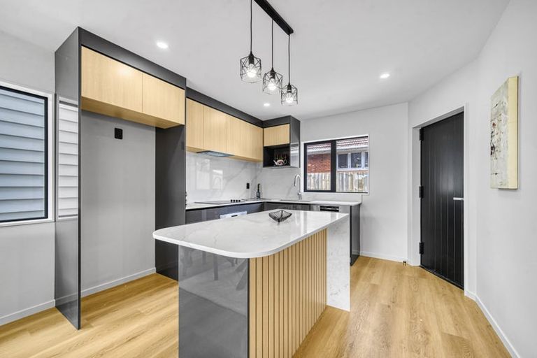 Photo of property in 23 Laureston Avenue, Papatoetoe, Auckland, 2025