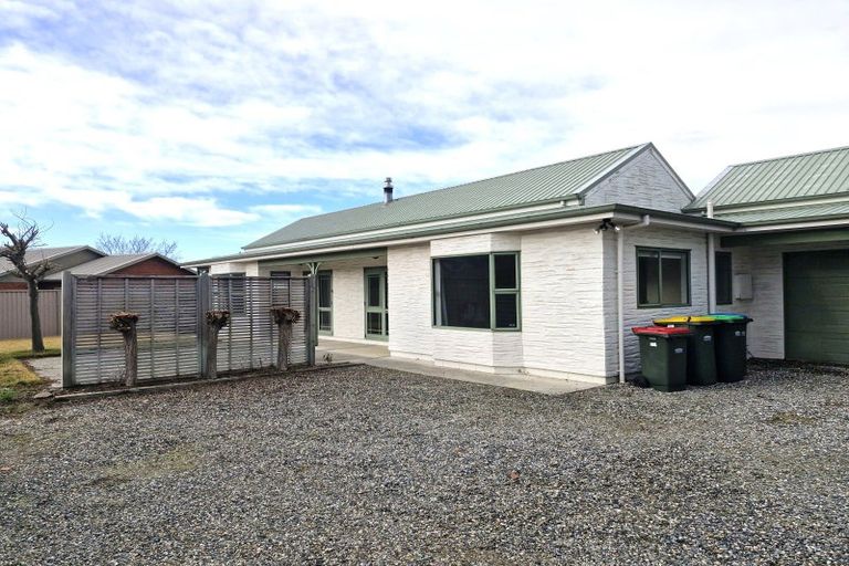 Photo of property in 24 Albert Drive, Clyde, 9330