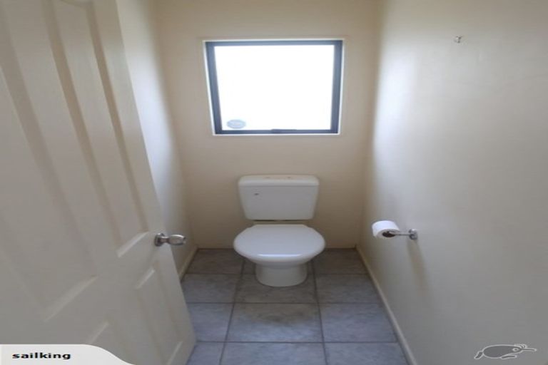 Photo of property in 9 Butia Avenue, Henderson, Auckland, 0612