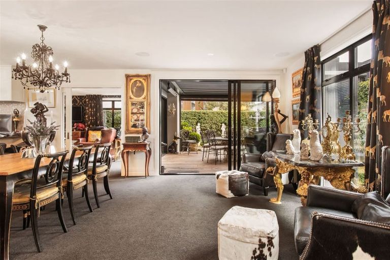 Photo of property in 2 Browns Road, St Albans, Christchurch, 8014