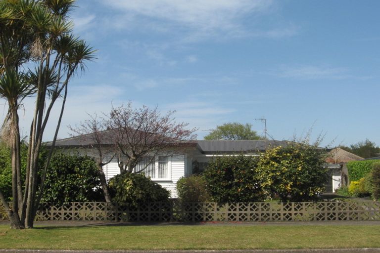 Photo of property in 28 Robertson Street, Glenholme, Rotorua, 3010