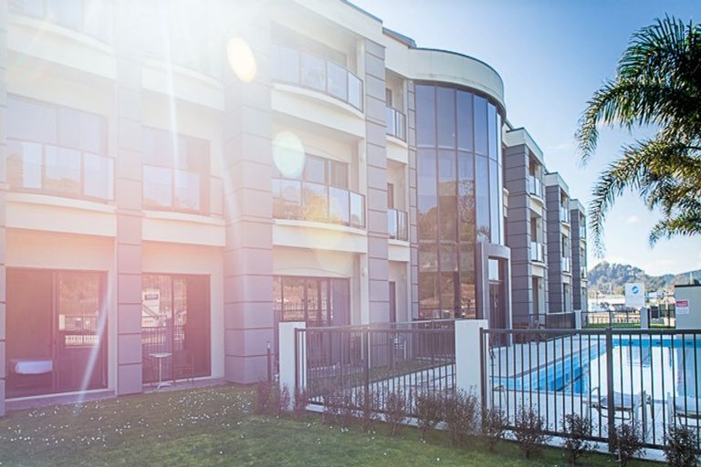 Photo of property in 112/2 Reads Quay, Gisborne, 4010