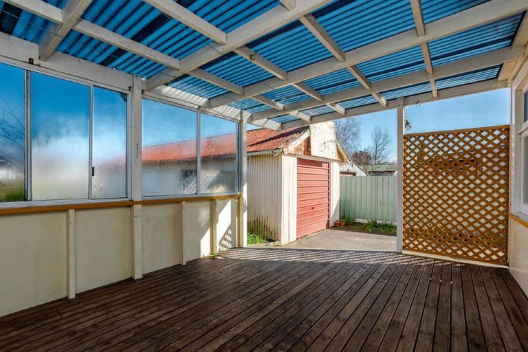 Photo of property in 36 Mcphee Street, Dannevirke, 4930
