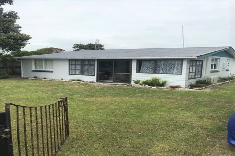 Photo of property in 422 Pukehina Parade, Pukehina, Te Puke, 3189