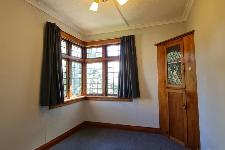 Photo of property in 100 Nairn Street, Mount Cook, Wellington, 6011