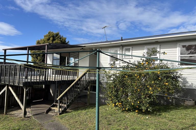Photo of property in 63 Glamorgan Drive, Torbay, Auckland, 0630