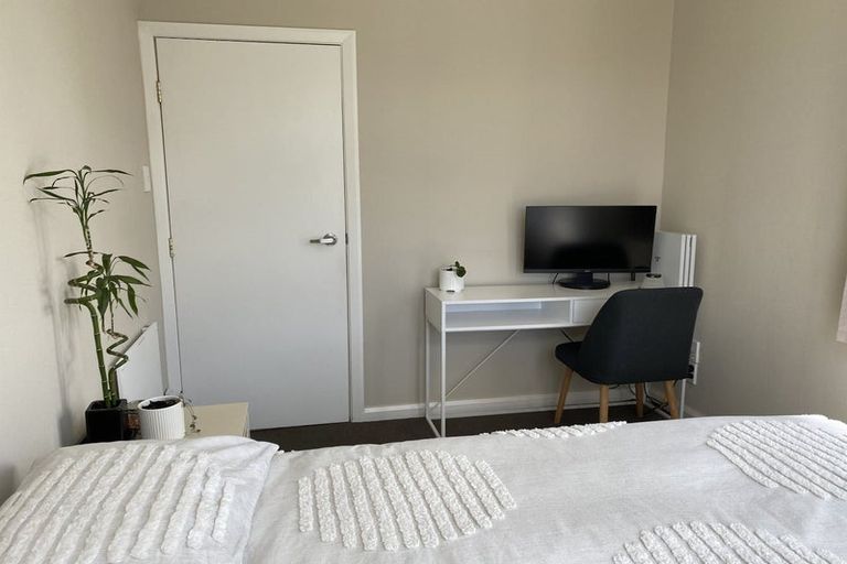 Photo of property in 84 Fitzroy Street, Terrace End, Palmerston North, 4410