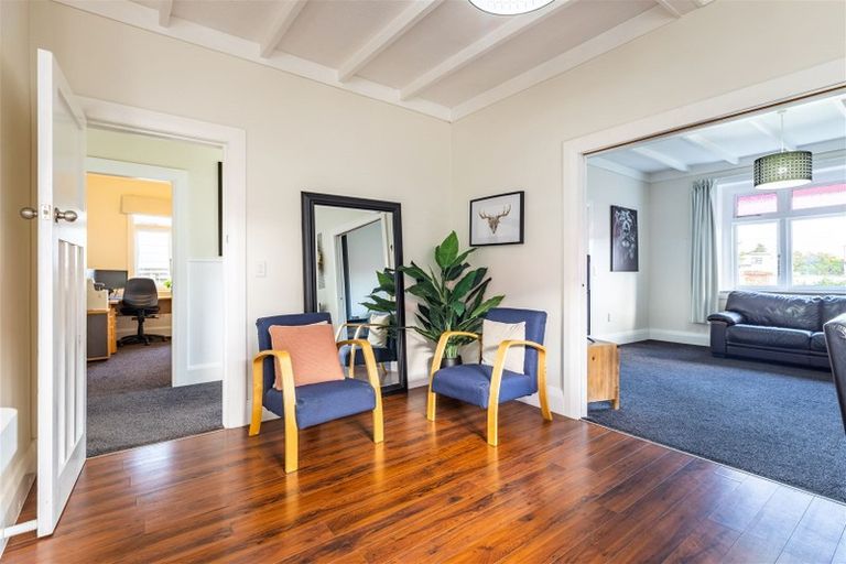 Photo of property in 54 Matipo Street, Takaro, Palmerston North, 4410