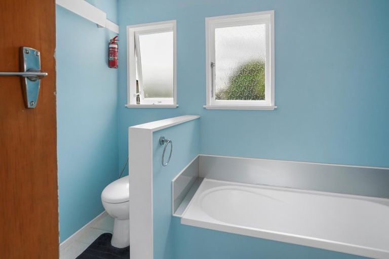 Photo of property in 285 Seaview Road, Stoke, Nelson, 7011