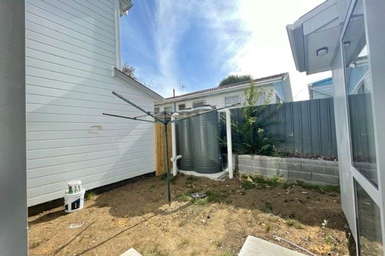 Photo of property in 74c Thompson Terrace, Manurewa, Auckland, 2102