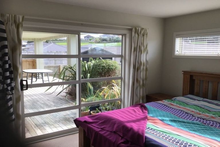 Photo of property in 33 Lynley Park Drive, Omokoroa, 3114