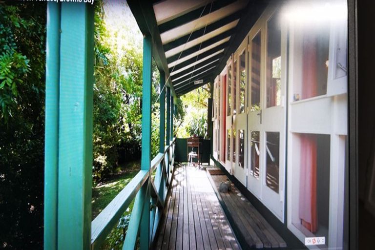 Photo of property in 16 Philson Terrace, Browns Bay, Auckland, 0630