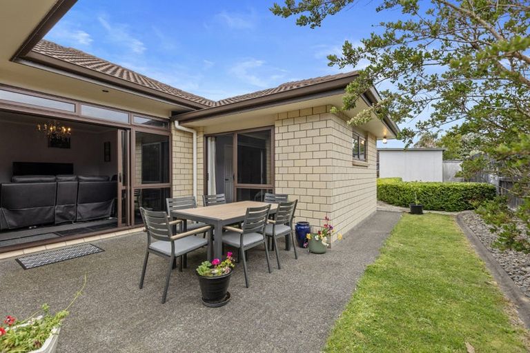 Photo of property in 87 Twin Oak Avenue, Papamoa Beach, Papamoa, 3118