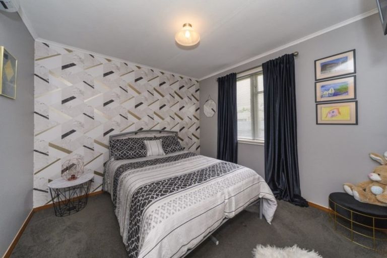 Photo of property in 19 Pembroke Street, Highbury, Palmerston North, 4412