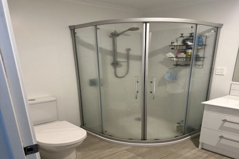 Photo of property in 17/19 Ruakiwi Road, Hamilton Lake, Hamilton, 3204