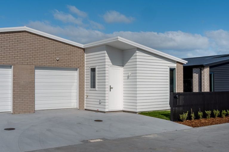 Photo of property in 16 Karo Close, Papamoa, 3118