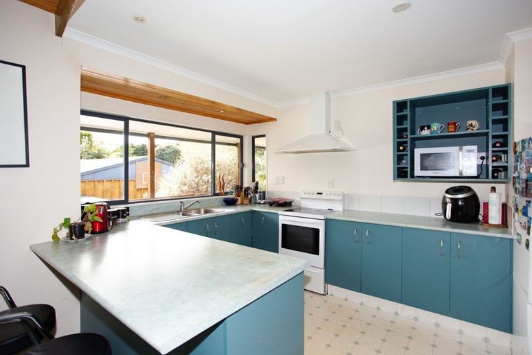 Photo of property in 15 Caversham Road, Westmere, Whanganui, 4501