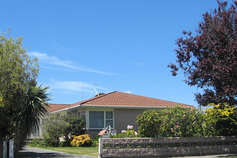 Photo of property in 42 Baynes Street, Burwood, Christchurch, 8083