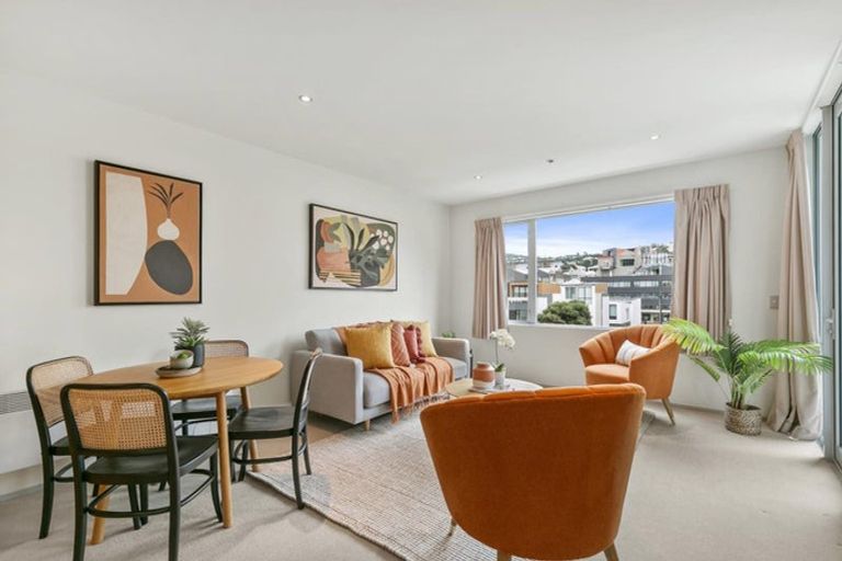Photo of property in Sanctum Apartments, 32/10a Ebor Street, Te Aro, Wellington, 6011
