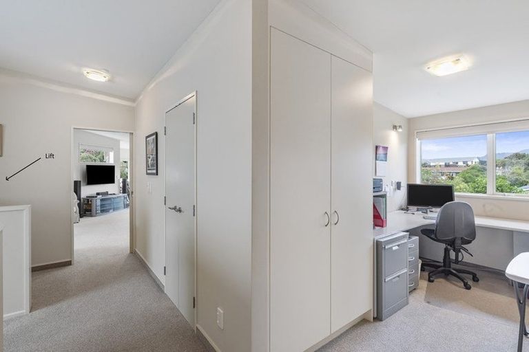 Photo of property in 325 Rosetta Road, Raumati Beach, Paraparaumu, 5032