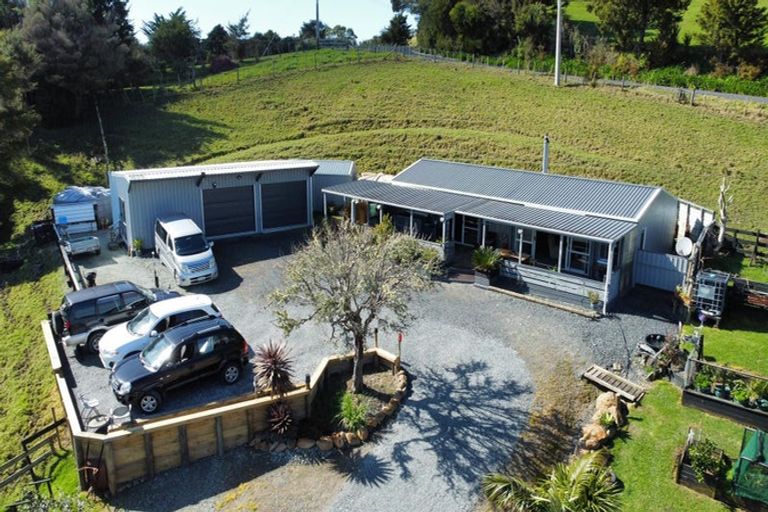 Photo of property in 25 Pakaru Road, Kawakawa, 0282