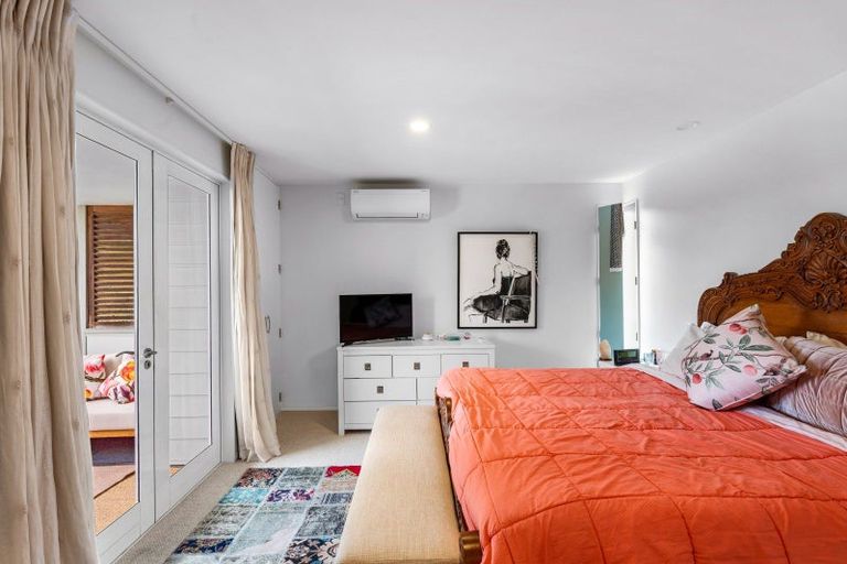 Photo of property in 1 Tainui Drive, Havelock North, 4130