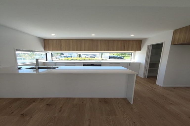 Photo of property in 21 Dray Place, Halswell, Christchurch, 8025
