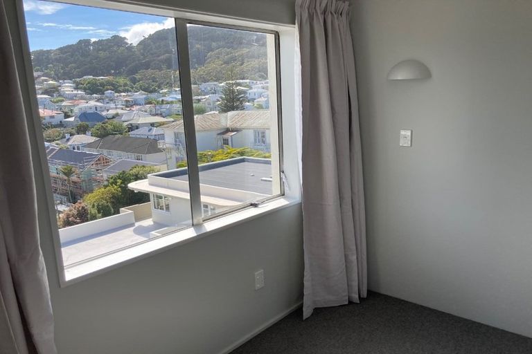 Photo of property in Melksham Towers, 704/131 Brougham Street, Mount Victoria, Wellington, 6011