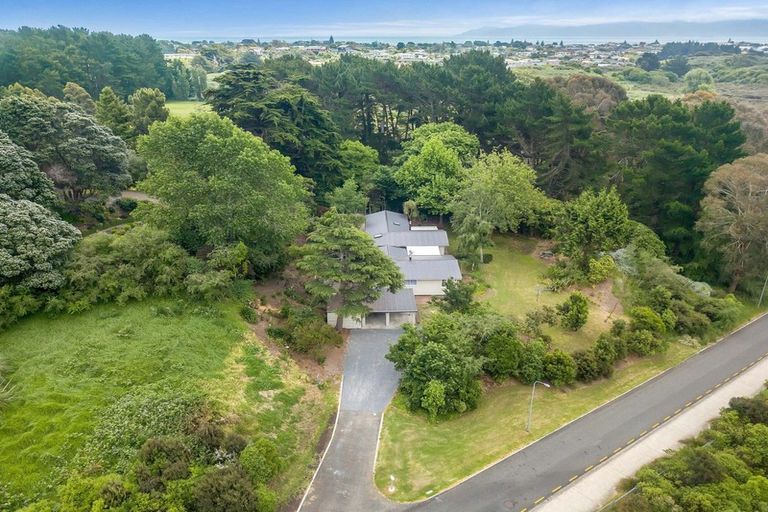 Photo of property in 45 Rongomau Lane, Raumati South, Paraparaumu, 5032