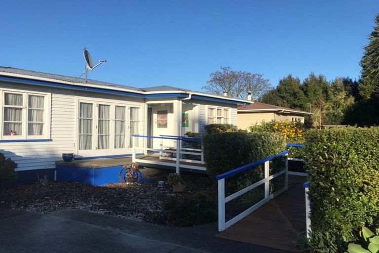 Photo of property in 6 Totara Street, Edgecumbe, 3120