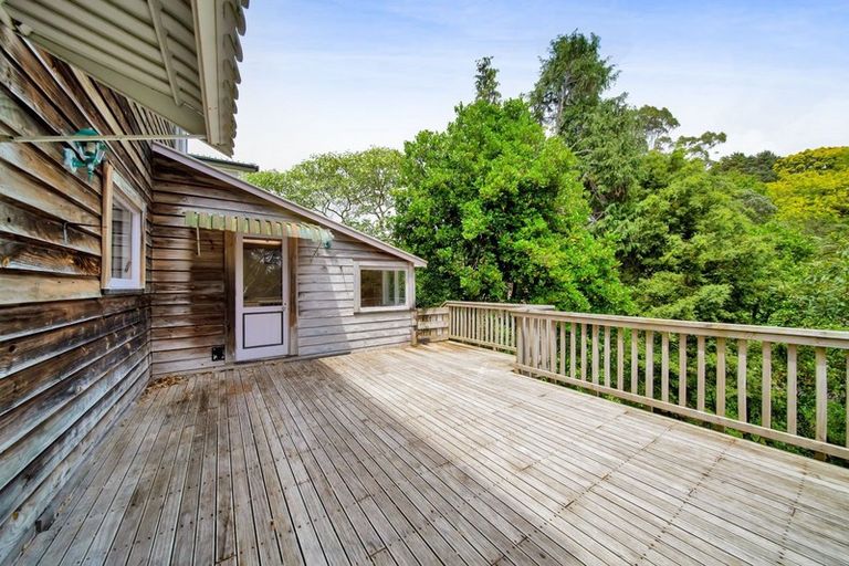 Photo of property in 44 Carrington Street, Lower Vogeltown, New Plymouth, 4310