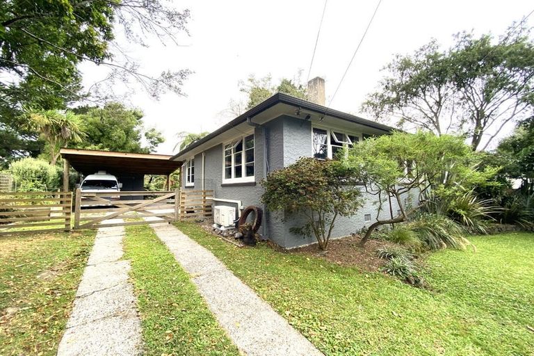 Photo of property in 12 Stokes Crescent, Maeroa, Hamilton, 3200