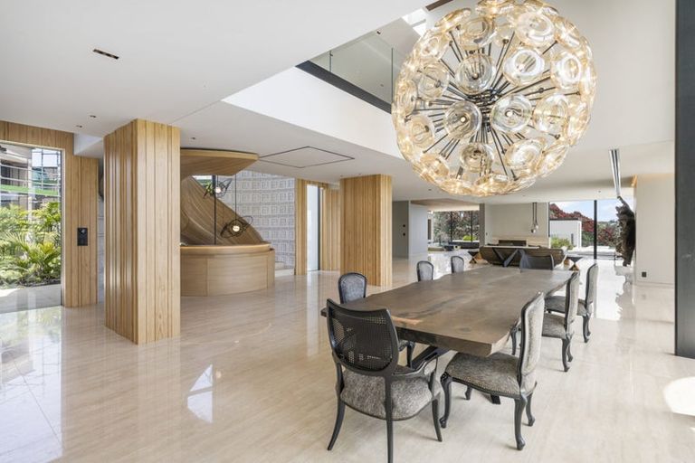 Photo of property in 92 Paritai Drive, Orakei, Auckland, 1071