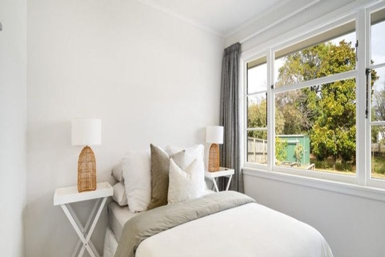 Photo of property in 11a Palmside Street, Somerfield, Christchurch, 8024