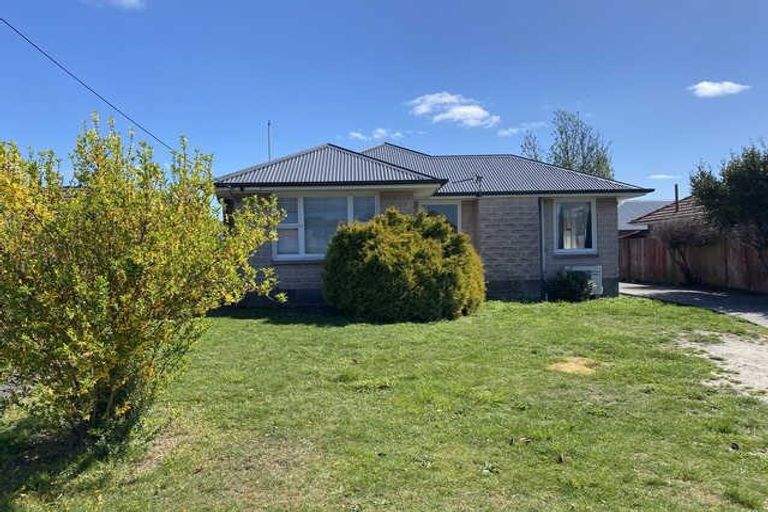Photo of property in 38 Greenhurst Street, Sockburn, Christchurch, 8042